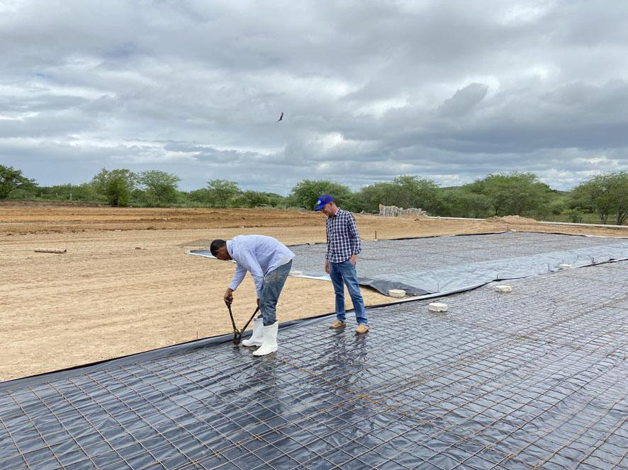 Evolução de Obra: Praça de Eventos em Capela do Alto Alegre