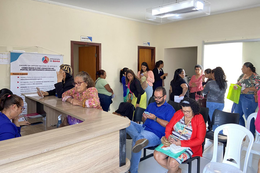 Prefeitura de Capela do Alto Alegre realiza Caravana de cadastramento de artesãos