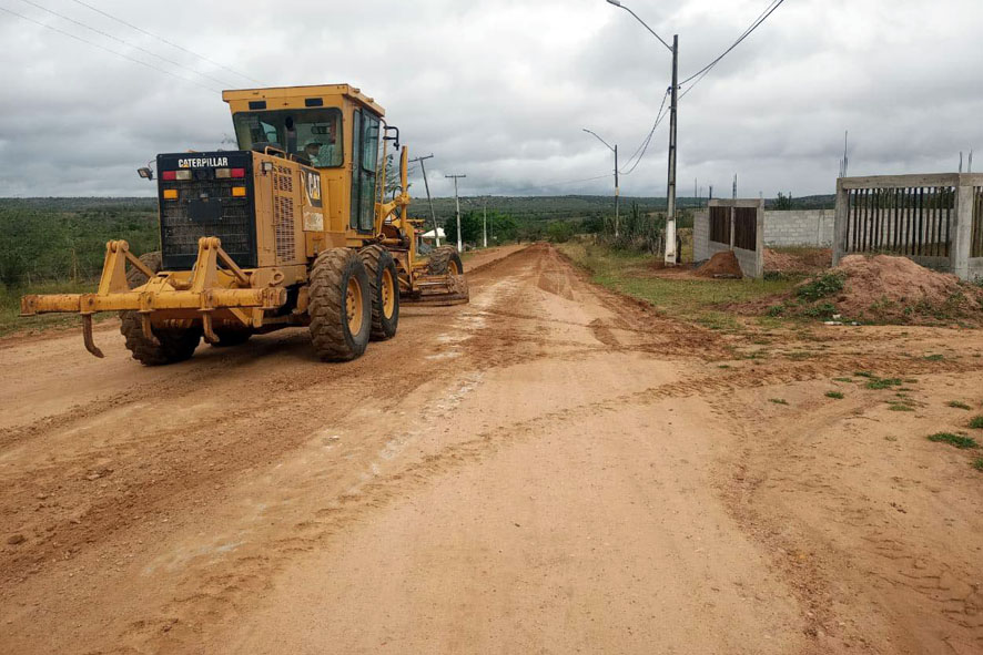 Programa de Recuperação de Estradas em Capela do Alto Alegre: Sede à Bispador