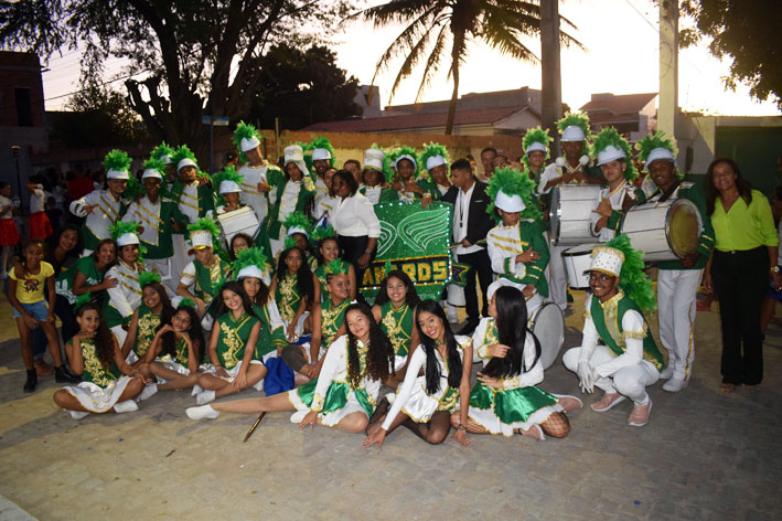 Com mais 16 Fanfarras, Fanfarra do Adenias em Baixa Grande abrilhanta desfile em Capim Grosso