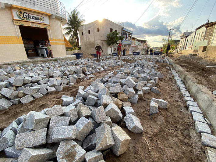 Evolução de Obra em Capela do Alto Alegre: Pavimentação – Rua Aldemiro Pedreira Sampaio