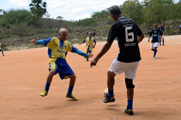 Baixa Grande vence Quixabeira em mais um jogo da 1ª Copa Regional Master 50 anos