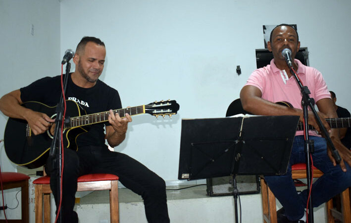 Músico Edson Lima realiza show “Tributo ao MPB” em Baixa Grande