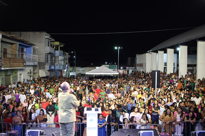 Dia do Evangélico é realizado com sucesso em Várzea da Roça