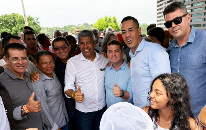 Canário e Adnaldo, prefeito e vice eleitos em Baixa Grande se encontram com lideranças do estado e governador Jerônimo