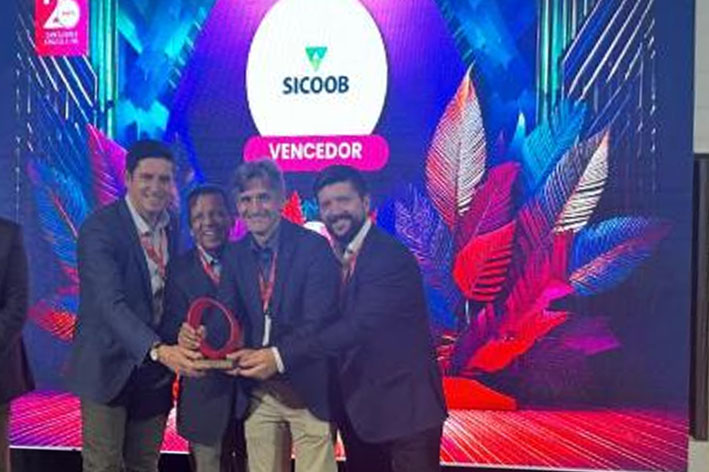 Sicoob é reconhecido no Prêmio Banking Transformation com inovação em Open Finance