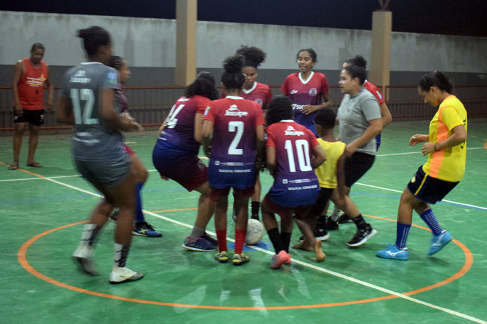 Seleção Feminina de Baixa Grande intensifica os treinos para sua estreia no próximo dia 16 na Copa Jacuípe de Futebol